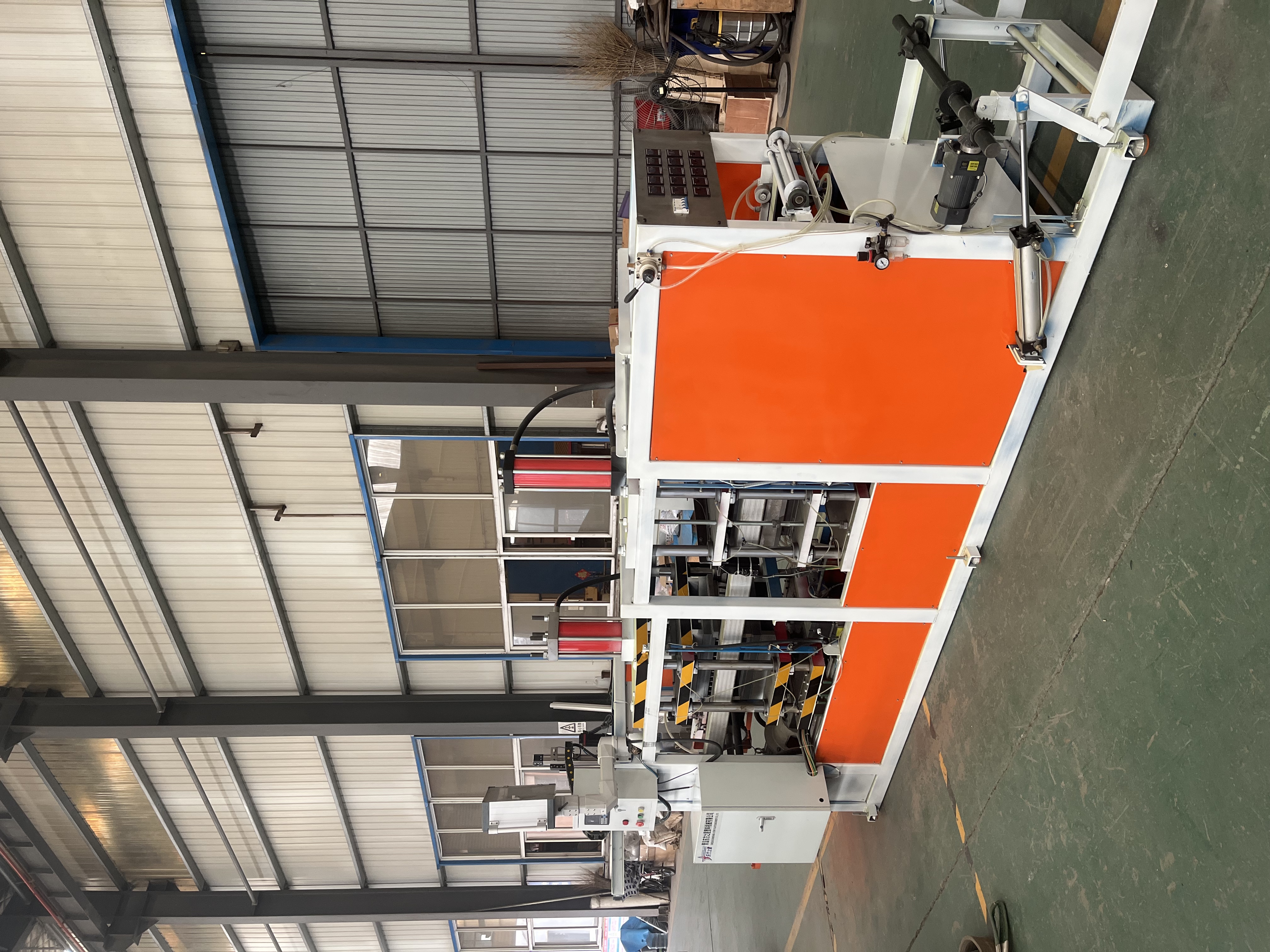 Особенности лотков для рассады