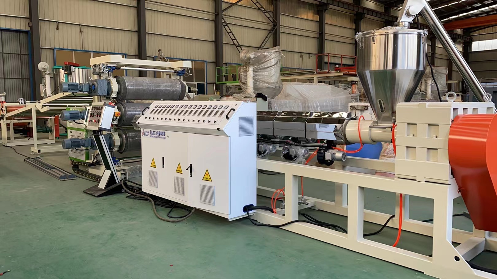 Применение листа химической пены PE