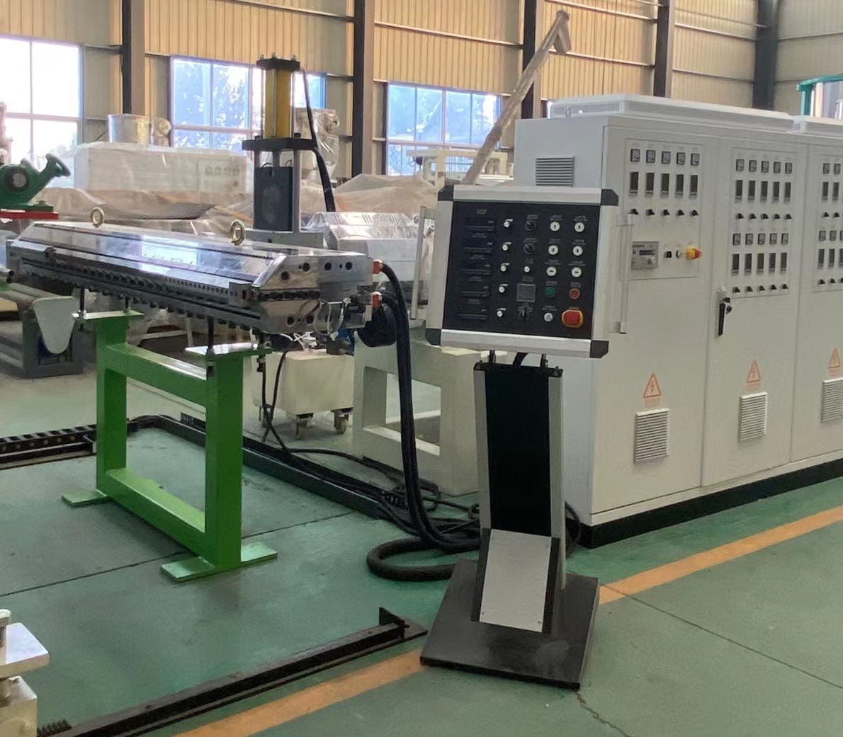 ​Корректировки перед отправкой экструзионной машины для листов АБС-пластика