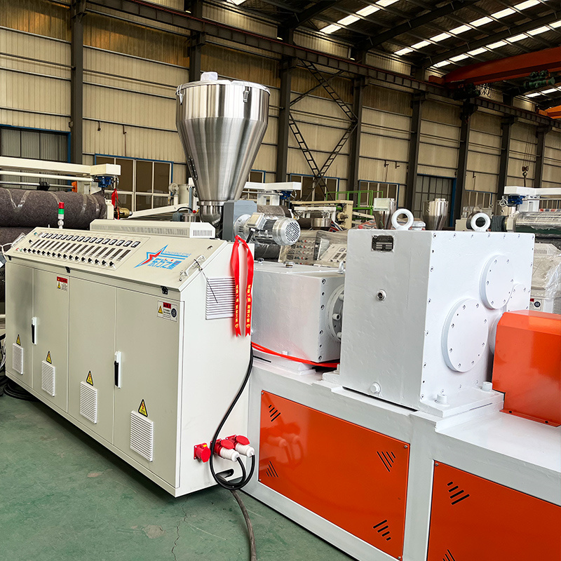 Конический двухшнековый экструдер