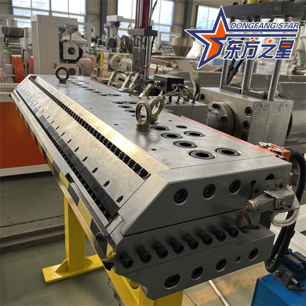 Экструдер для термоформования листов ABS