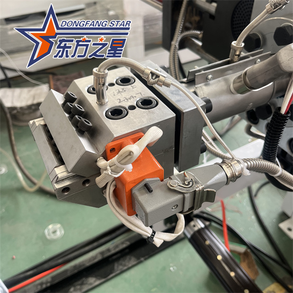 Высокоскоростная линия по производству гидрошпонок из ТПЭ